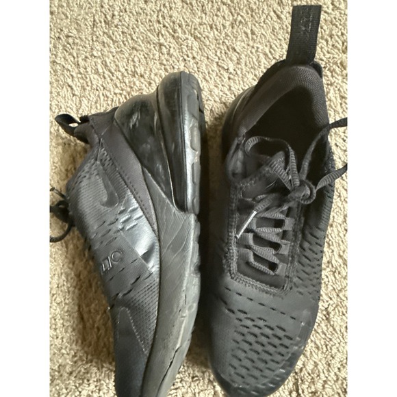 Nike Air Max 270 Black Running Shoes Sneakers Kids Youth Size 5.5Y - Picture 2 of 6
